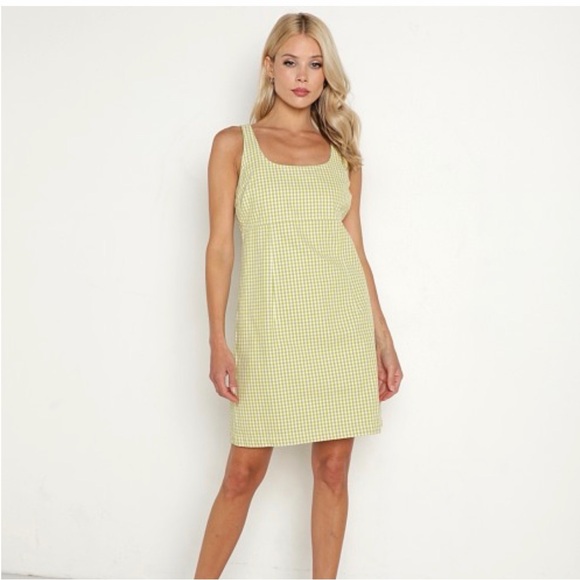 Levi’s Roy Structured Dress in Green Gingham - Picture 7 of 11